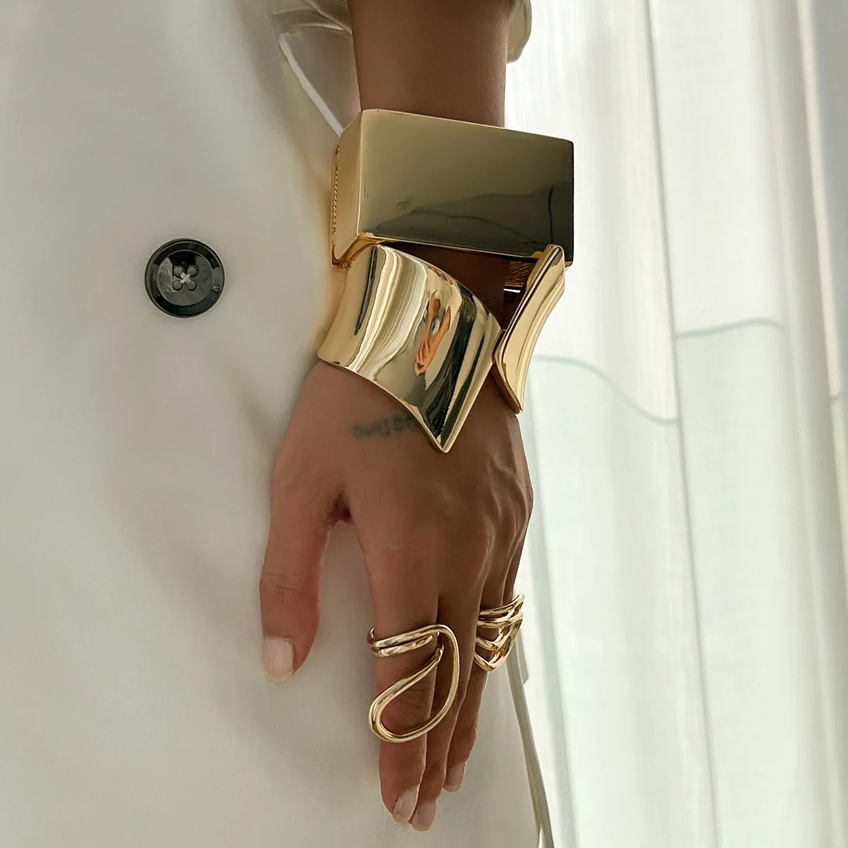 KMVEXO Punk Thick Chunky Irregular Geometric Cuff Wide Bangles for Women Smooth Spring Bangle Bracelets Men Jewelry Party Gifts KMVEXO Punk Thick Chunky Irregular Geometric Cuff Wide Bangles for Women Smooth Spring Bangle Bracelets Men Jewelry Party Gifts