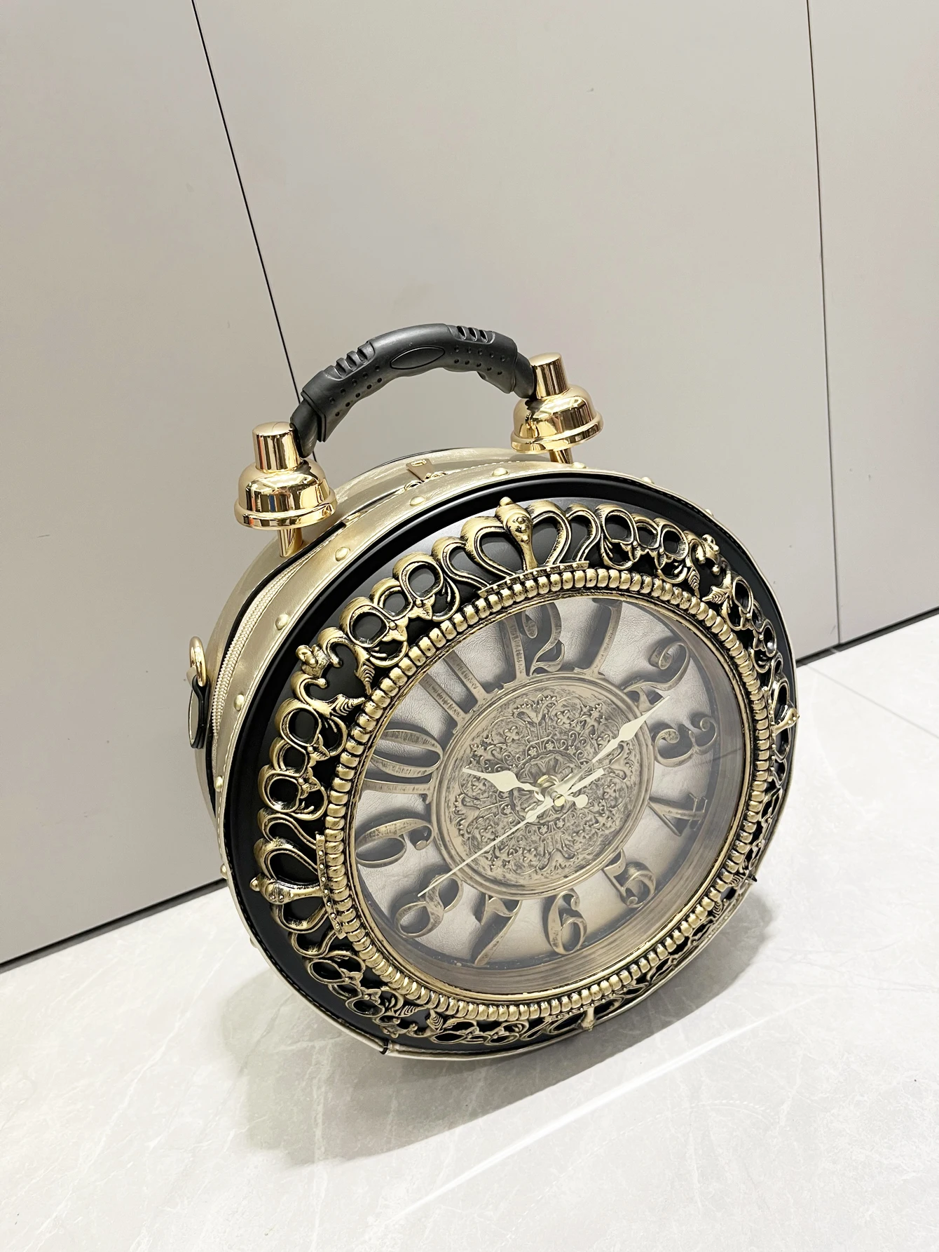 Luxury Designer Purses and Handbags Shoulder Bags funny clock-shaped bag funny Women’s round bag pu leather Woman’s bag Luxury Designer Purses and Handbags Shoulder Bags funny clock-shaped bag funny Women's round bag pu leather Woman's bag